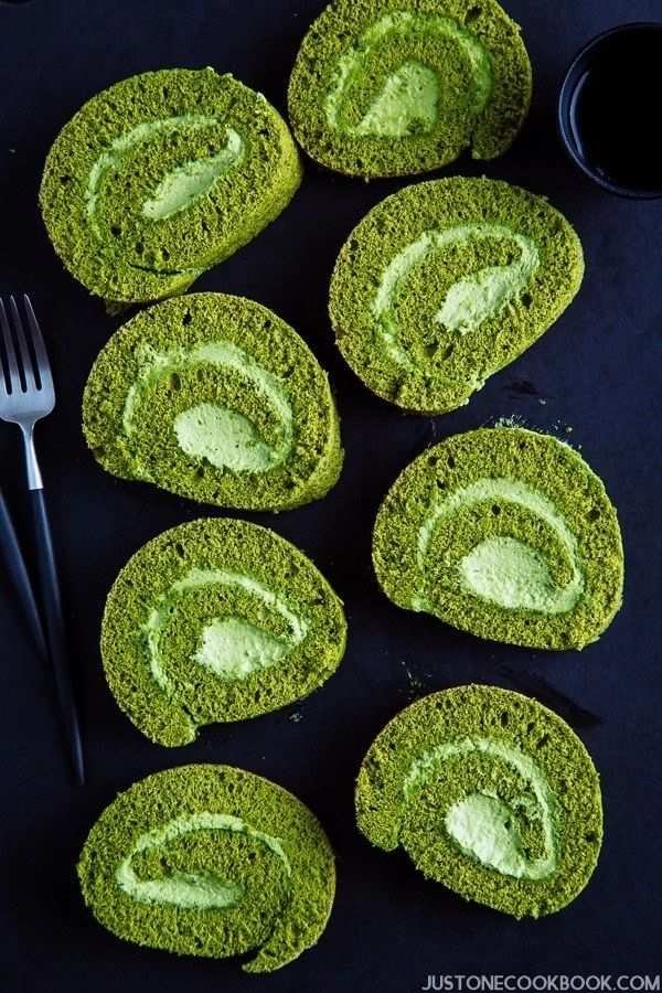 Matcha Swiss Roll
